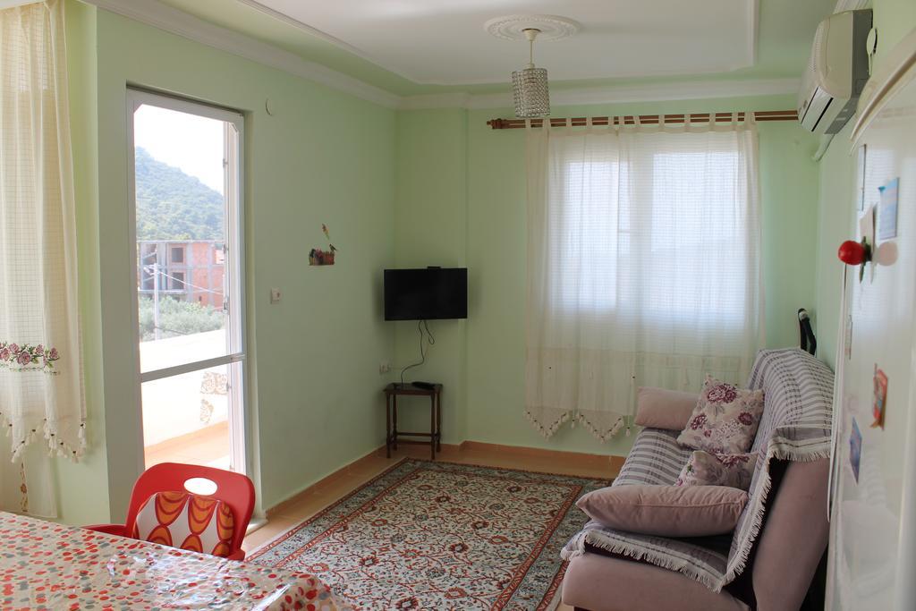 Zeus Apart Pansiyon Guzelcamlı Habitación foto